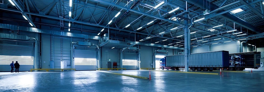 Logistics inhouse vs outsourced